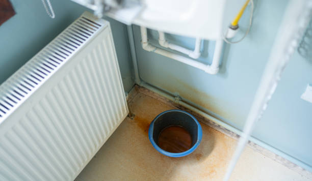 Best Emergency water damage restoration  in Ampere North, NJ